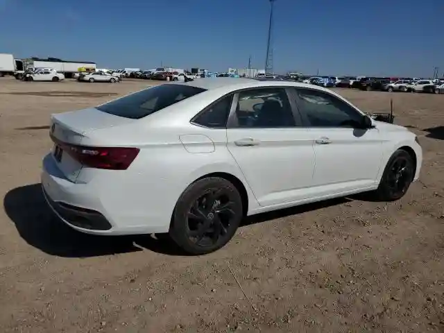 3VW7X7BU1SM044010 2025 VOLKSWAGEN JETTA-2