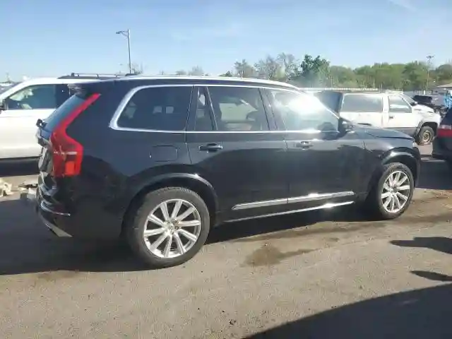 YV4A22PLXG1025175 2016 VOLVO XC90-2