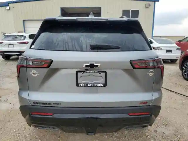 3GNAXTEGXSL286055 2025 CHEVROLET EQUINOX-5