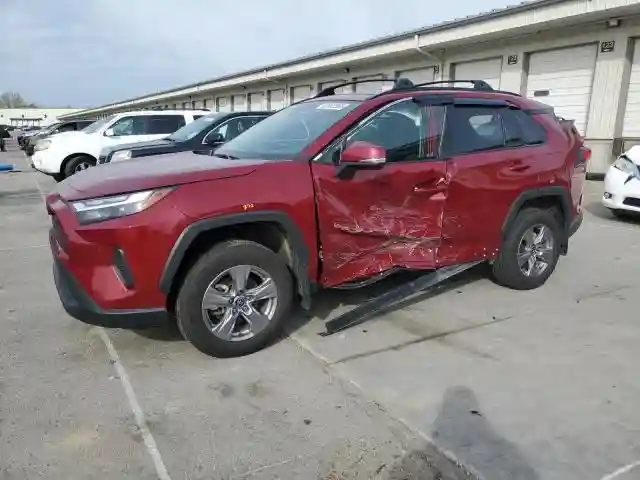 2T3P1RFV2RW424212 2024 TOYOTA RAV4-0