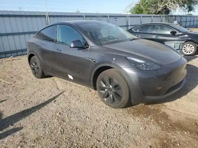 7SAYGDED1SA373036 2025 TESLA MODEL Y-3