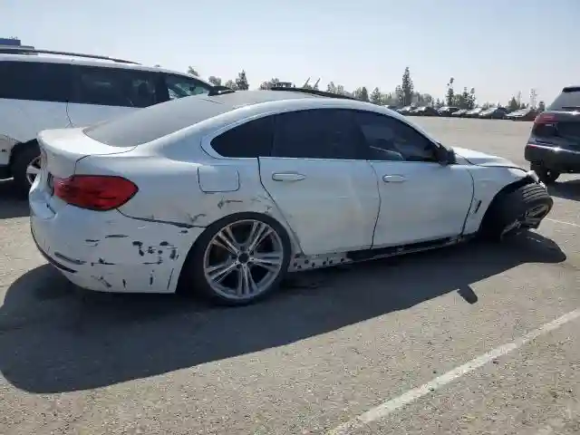 WBA4F7C32HG788519 2017 BMW 4 SERIES-2