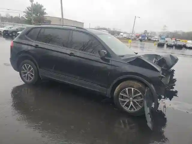 3VV1B7AX4MM141385 2021 VOLKSWAGEN TIGUAN-3