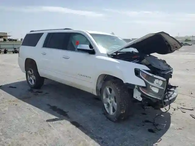 1GNSKJKC8HR112382 2017 CHEVROLET SUBURBAN-3