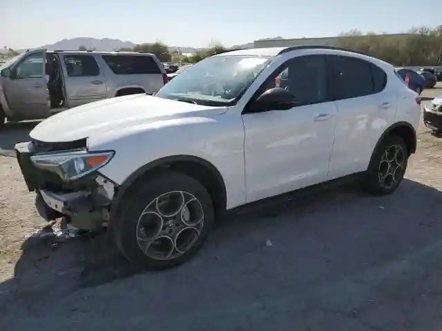 ZASPAJAN3M7C99676 2021 ALFA ROMEO STELVIO-0