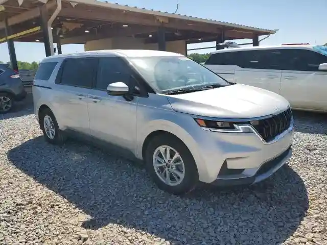 KNDNB5H37N6120815 2022 KIA CARNIVAL L-3