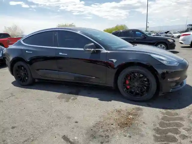 5YJ3E1EBXKF413434 2019 TESLA MODEL 3-3