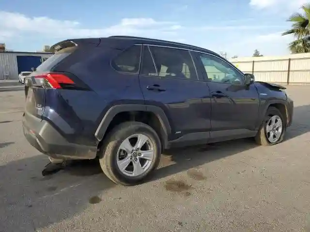 2T3RWRFV4MW113240 2021 TOYOTA RAV4-2