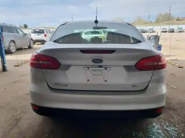 1FADP3F29JL278201 2018 FORD FOCUS-5