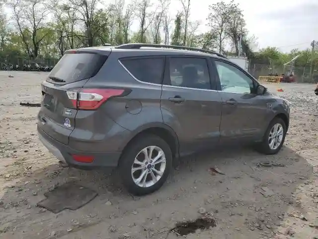 1FMCU9GD5HUA32960 2017 FORD ESCAPE-2