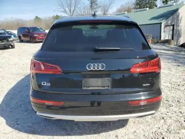 WA1BNAFYXL2058083 2020 AUDI Q5-5