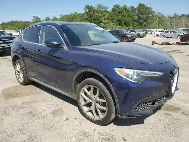 ZASFAKAN4J7B88776 2018 ALFA ROMEO STELVIO-3
