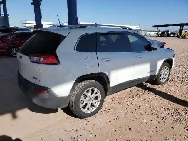1C4PJLCB5HW518205 2017 JEEP GRAND CHEROKEE-2