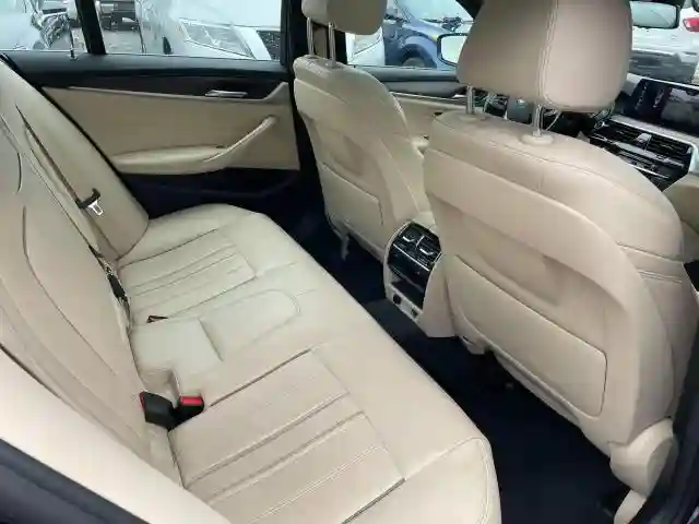 WBAJE7C36HG890783 2017 BMW 5 SERIES-5