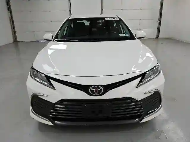 4T1C11AK1MU513087 2021 TOYOTA CAMRY-4
