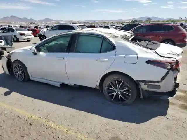 4T1G11AK7MU524399 2021 TOYOTA CAMRY-1