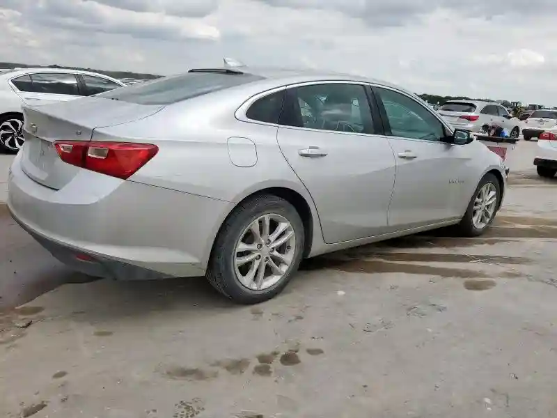 1G1ZD5ST7JF169584 2018 CHEVROLET MALIBU-3