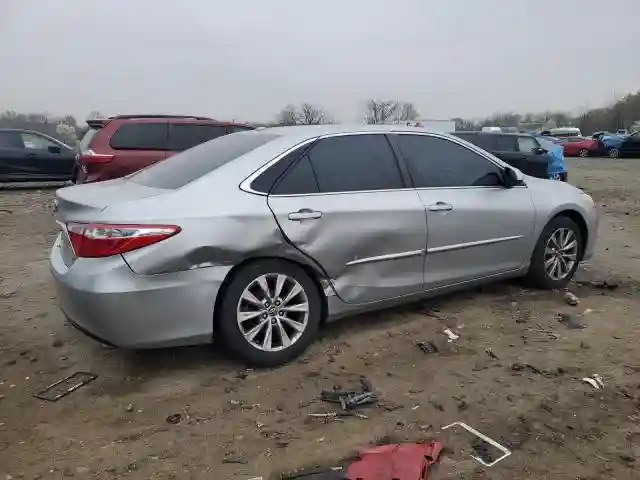 4T1BF1FKXGU503751 2016 TOYOTA CAMRY-2