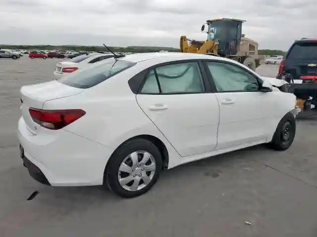 3KPA24AB3JE086354 2018 KIA RIO-2