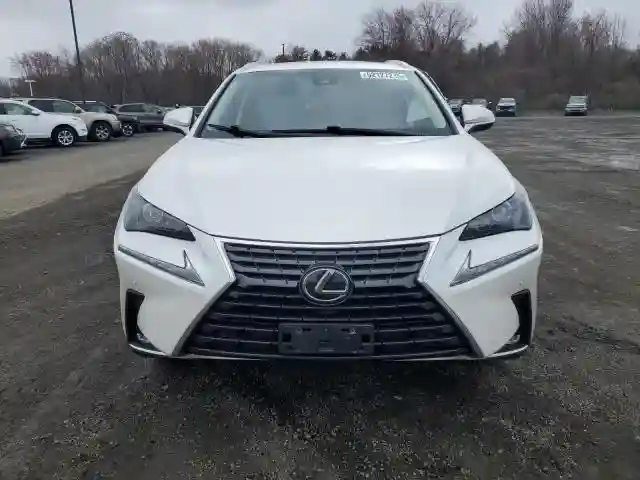 JTJBARBZ5J2158018 2018 LEXUS NX-4