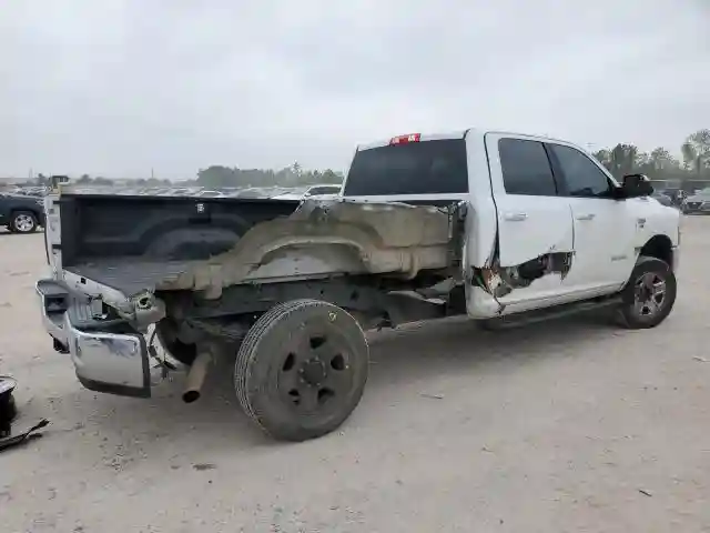 3C63R3HJ1KG604809 2019 RAM 3500-2
