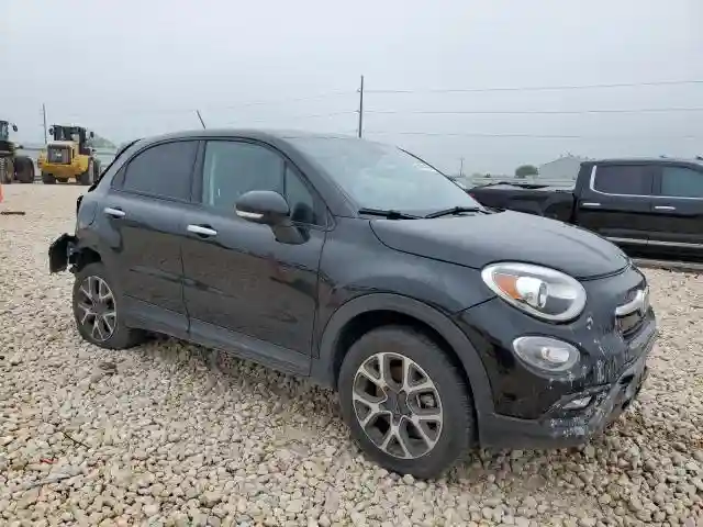 ZFBCFYCB5HP533457 2017 FIAT 500-3