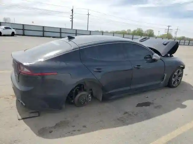KNAE15LAXL6076182 2020 KIA STINGER-2