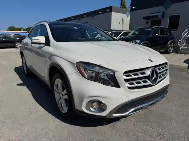 WDCTG4EB1JJ368218 2018 MERCEDES-BENZ GLA-CLASS-3