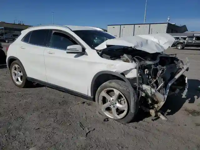 WDCTG4EB2KU014188 2019 MERCEDES-BENZ GLA-CLASS-3