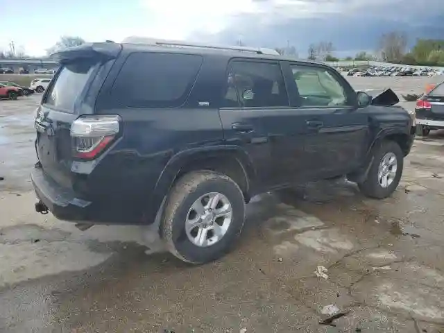 JTEBU5JR6J5583875 2018 TOYOTA 4RUNNER-2
