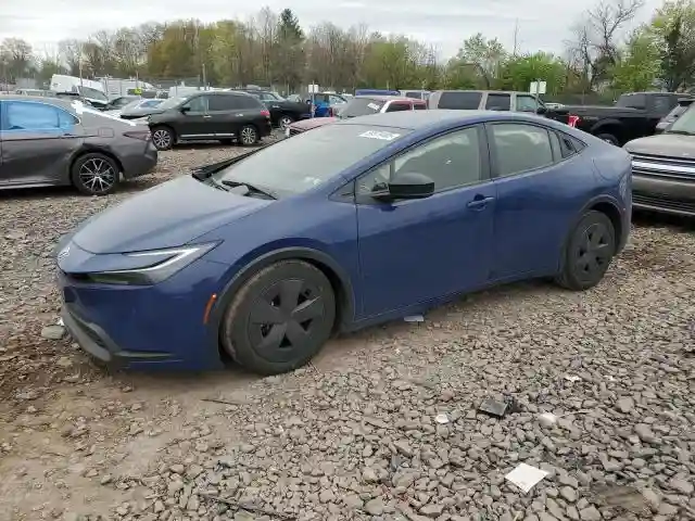 JTDACAAU8R3025064 2024 TOYOTA PRIUS-0