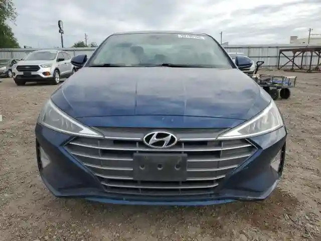 5NPD84LF5KH434759 2019 HYUNDAI ELANTRA-4