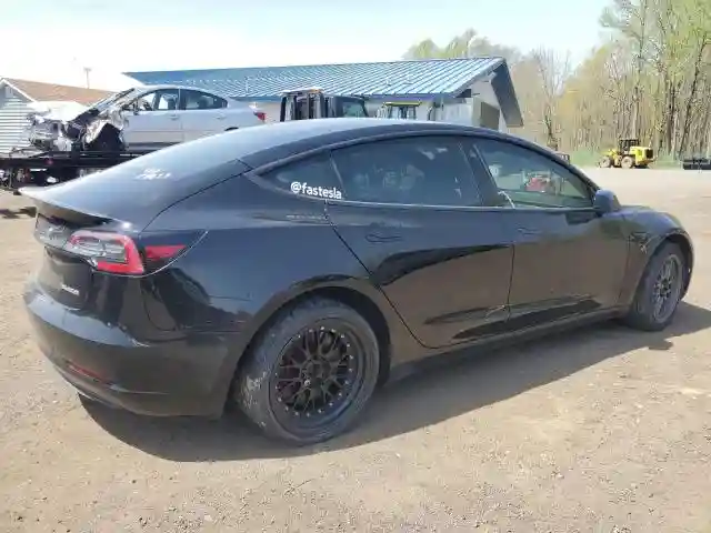 5YJ3E1EB9JF068279 2018 TESLA MODEL 3-2