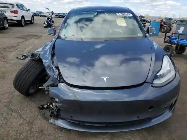 5YJ3E1EB6LF646549 2020 TESLA MODEL 3-4