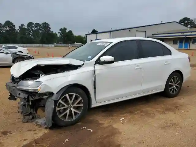 3VWDB7AJ1HM380323 2017 VOLKSWAGEN JETTA-0
