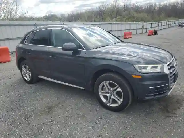 WA1BNAFY9J2199854 2018 AUDI Q5-3