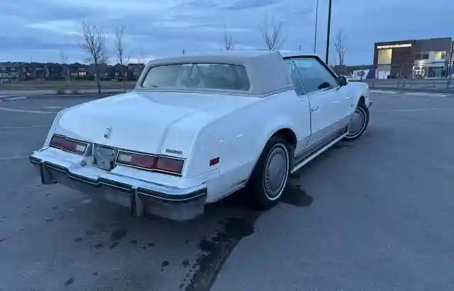 1G3AZ57Y7DE313767 1983 OLDSMOBILE TORONADO-3
