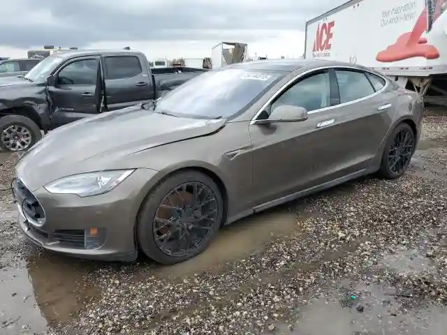 5YJSA1E20FF117464 2015 TESLA MODEL S-0