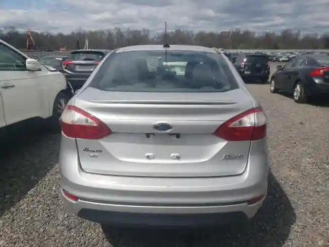 3FADP4BJ2JM138105 2018 FORD FIESTA-5