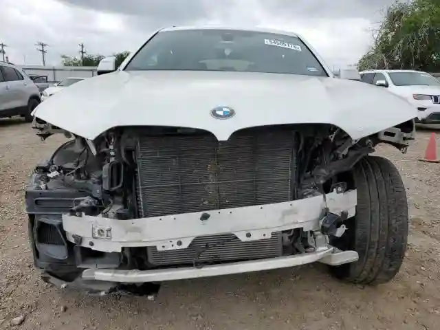 5UXCY4C05M9D94610 2021 BMW X6-4