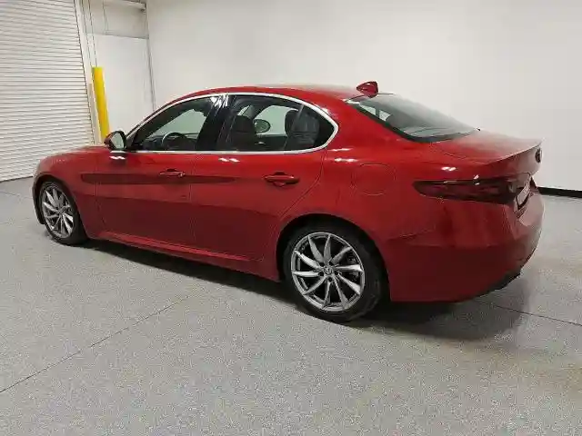 ZARFAEBN5J7591566 2018 ALFA ROMEO GIULIA-1