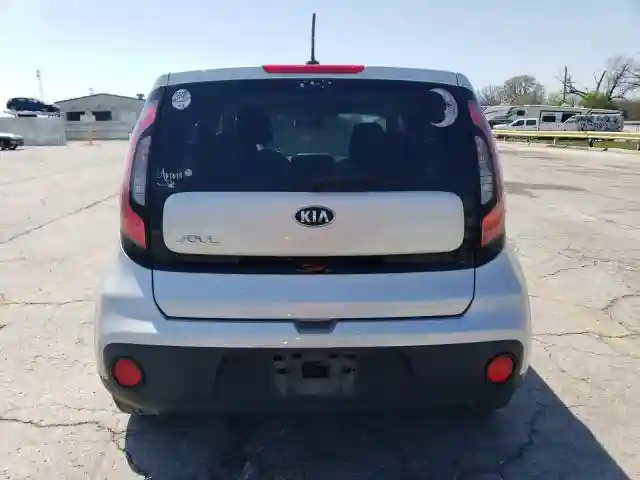 KNDJN2A28H7501299 2017 KIA SOUL-5