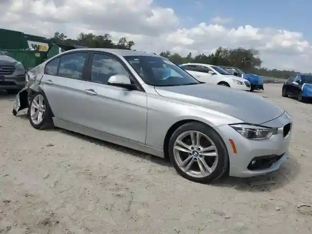 WBA8A9C57JAH12139 2018 BMW 3 SERIES-3