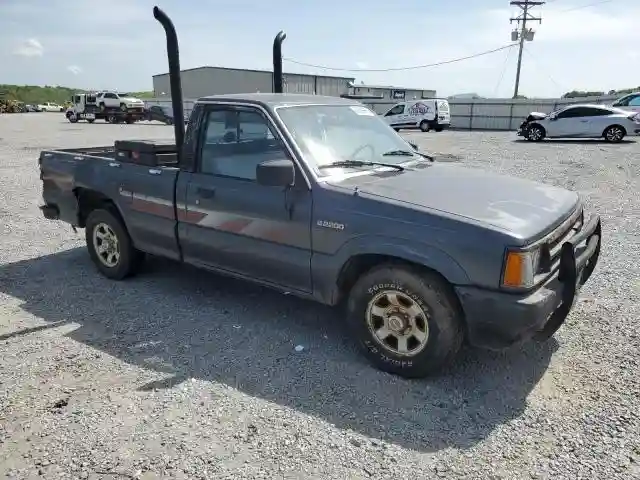 JM2UF1139K0790914 1989 MAZDA B2200-3