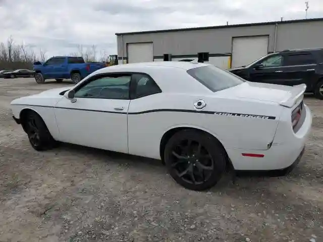 2C3CDZAGXGH245240 2016 DODGE CHALLENGER-1