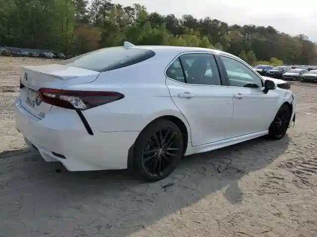 4T1K31AK8MU553463 2021 TOYOTA CAMRY-2