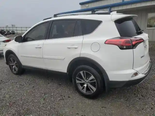 JTMWFREV3JJ746262 2018 TOYOTA RAV4-1