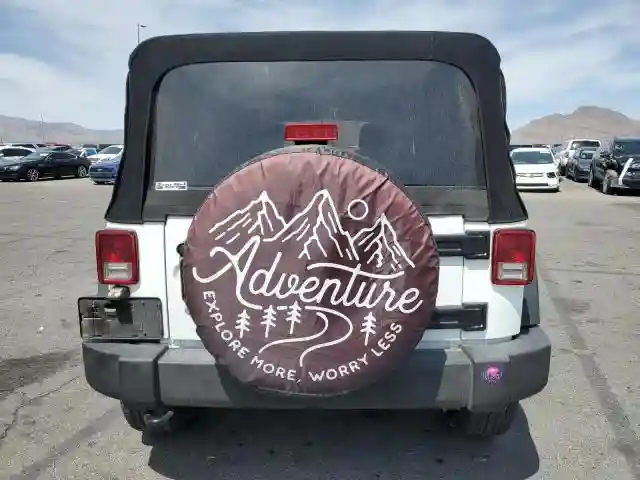 1C4HJWDG5JL925951 2018 JEEP WRANGLER-5