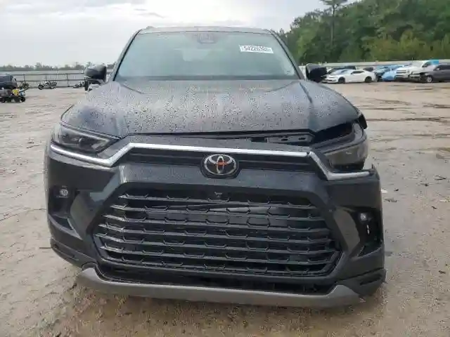 5TDAAAA51RS007485 2024 TOYOTA GRAND HIGH-4