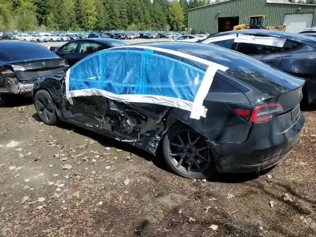 5YJ3E1EB2LF744655 2020 TESLA MODEL 3-1
